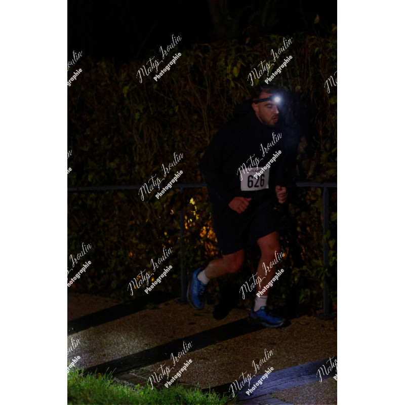 2025-11-15_21-03-56_MAI_3606_ps