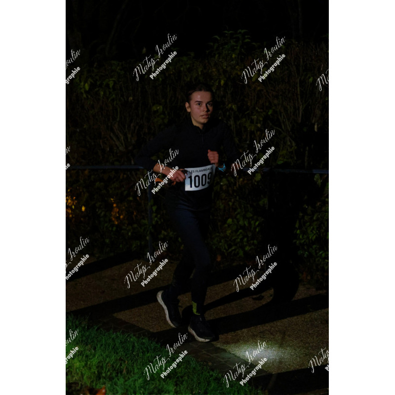 2025-11-15_21-07-39_MAI_3906_ps