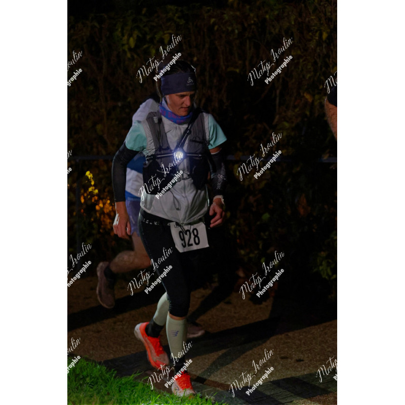2025-11-15_21-23-30_MAI_5532_ps
