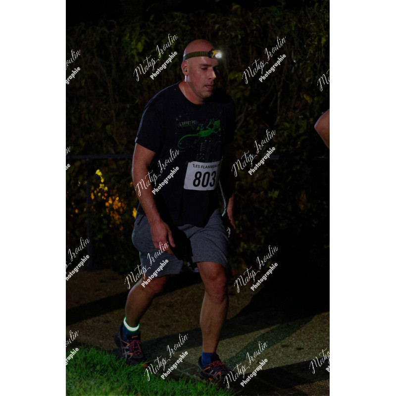 2025-11-15_21-25-32_MAI_5800_ps