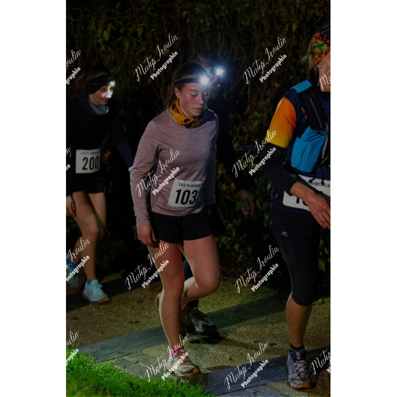2025-11-15_21-26-35_MAI_5934_ps