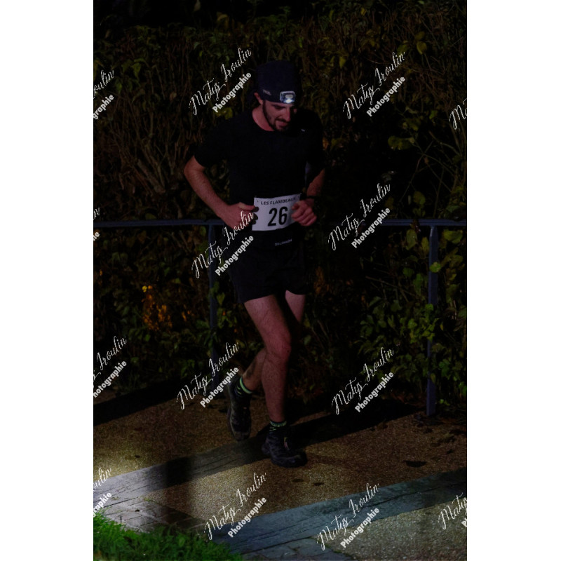 2025-11-15_21-27-08_MAI_6003_ps