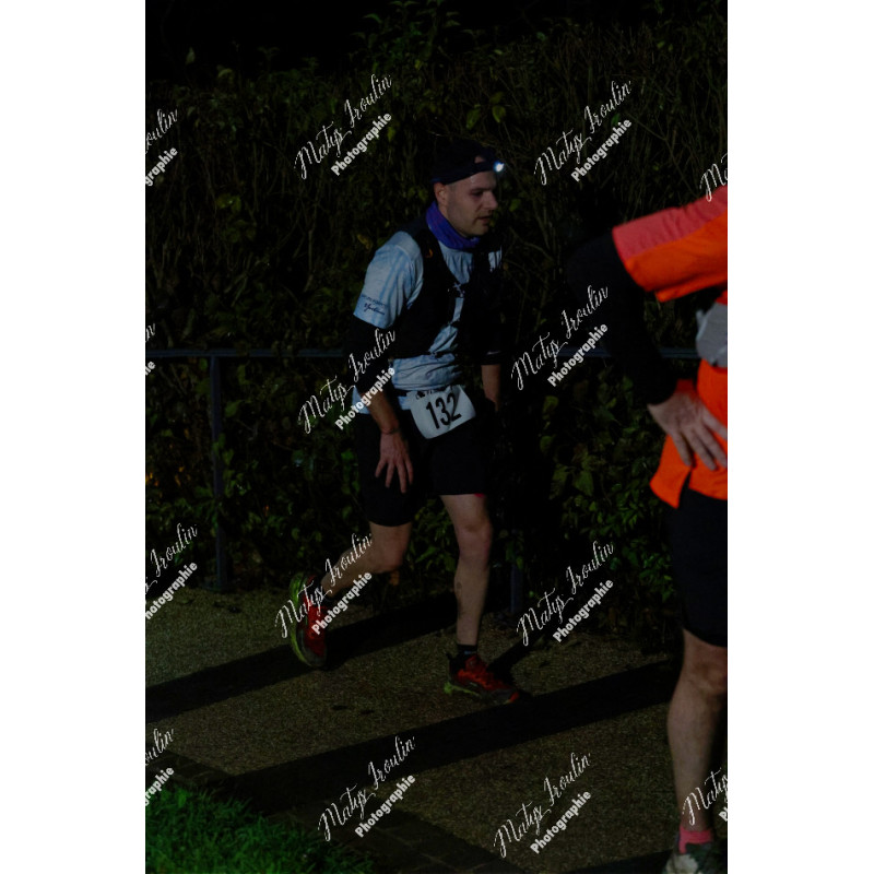 2025-11-15_21-37-47_MAI_7050_ps