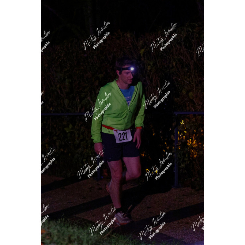 2025-11-15_21-39-14_MAI_7157_ps