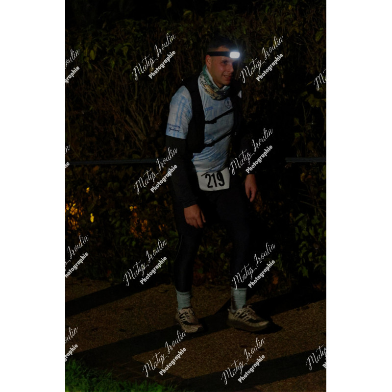 2025-11-15_21-51-02_MAI_7902_ps