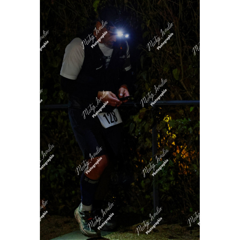 2025-11-15_22-10-36_MAI_8457_ps