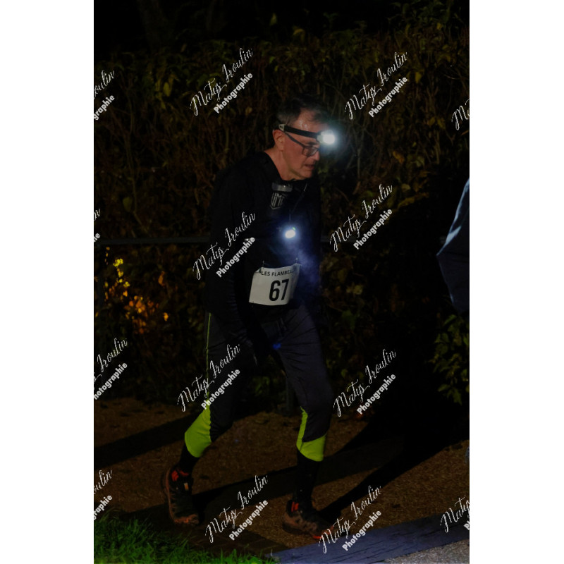 2025-11-15_22-10-58_MAI_8488_ps