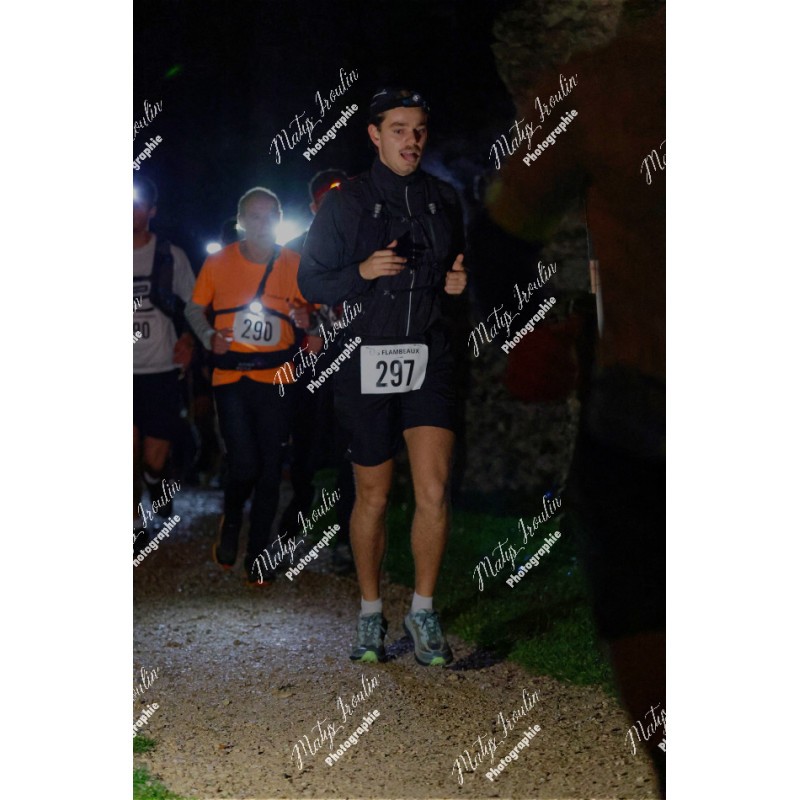 2025-11-15_20-06-56_MAI_0671_ps